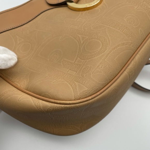 Dior - Picture 8 of 16